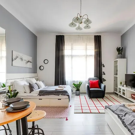 S3 Soerhaz Apartament *